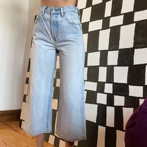 boot cut levi cropped jeans